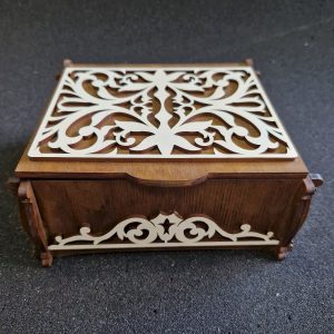 Скринька дерев’яна з кришкою (ажур) 23*20 Декор для дому